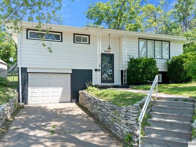 7009 S 52nd St, Omaha, NE, 68157