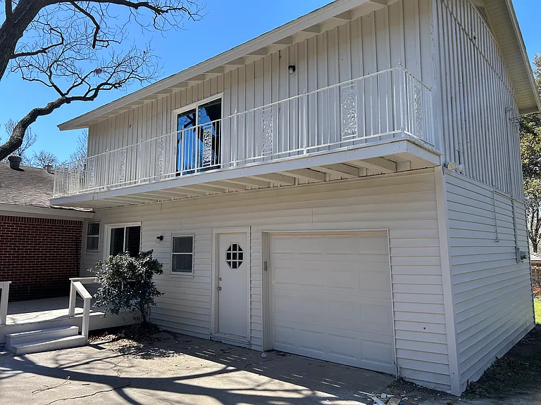 3404 Martin Lydon Ave — Photo 56