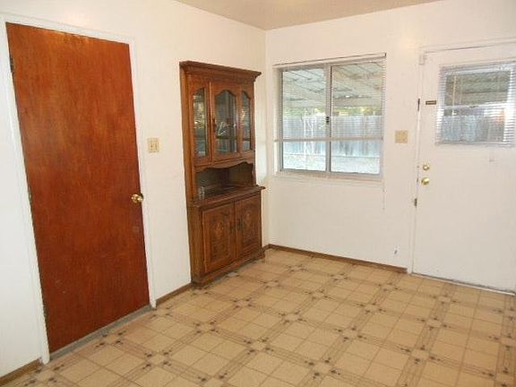 3rd image of 1649 65th Ave