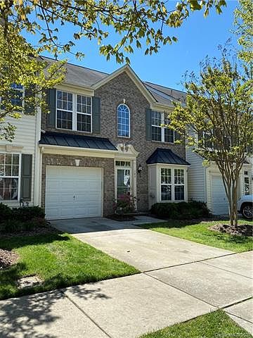 1st image of 147 Cypress Landing Dr