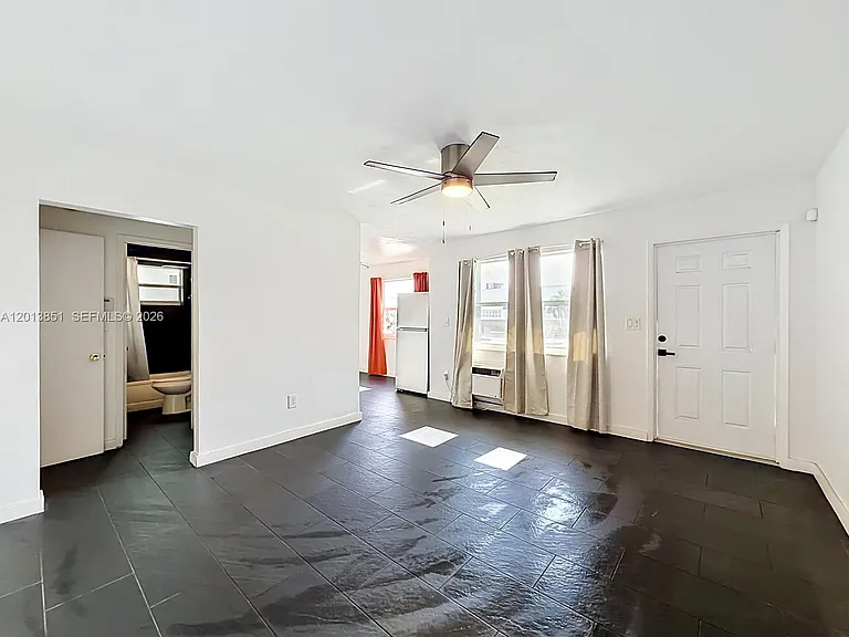 391 42nd Ct #NORTH — Photo 5