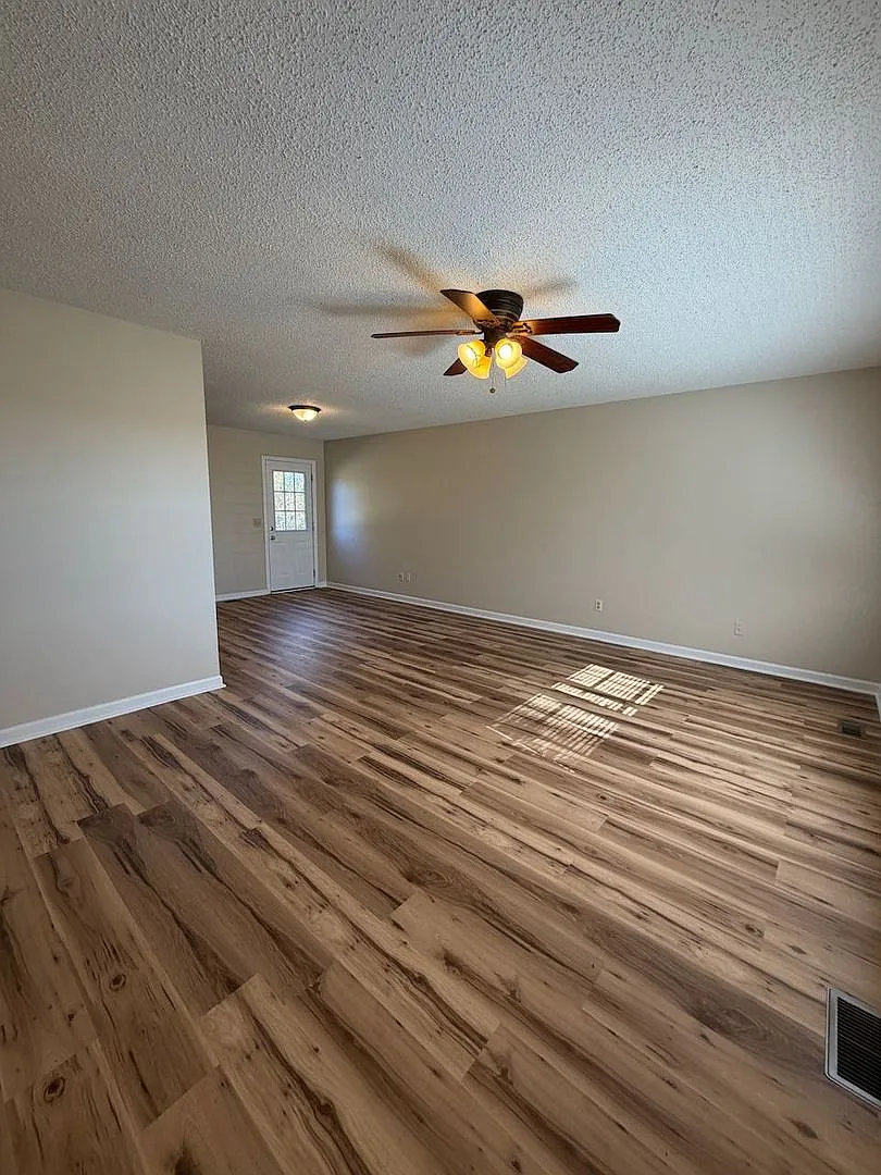 235 Boles Rd | 3Bd | 2Ba | 1,148 sq ft — Photo 4