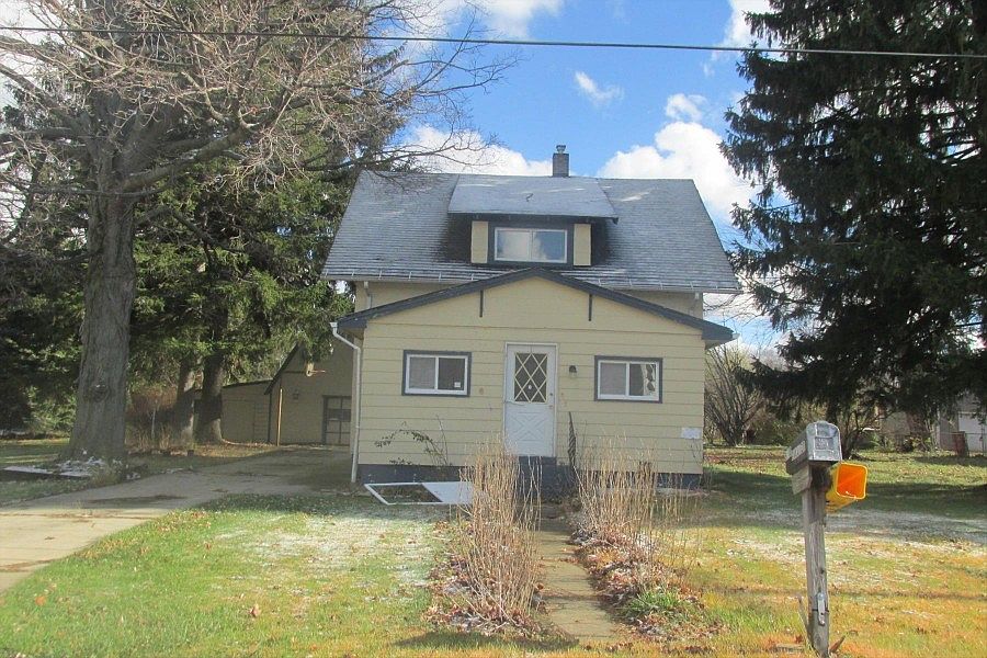1st image of 6018 McNutt Ave