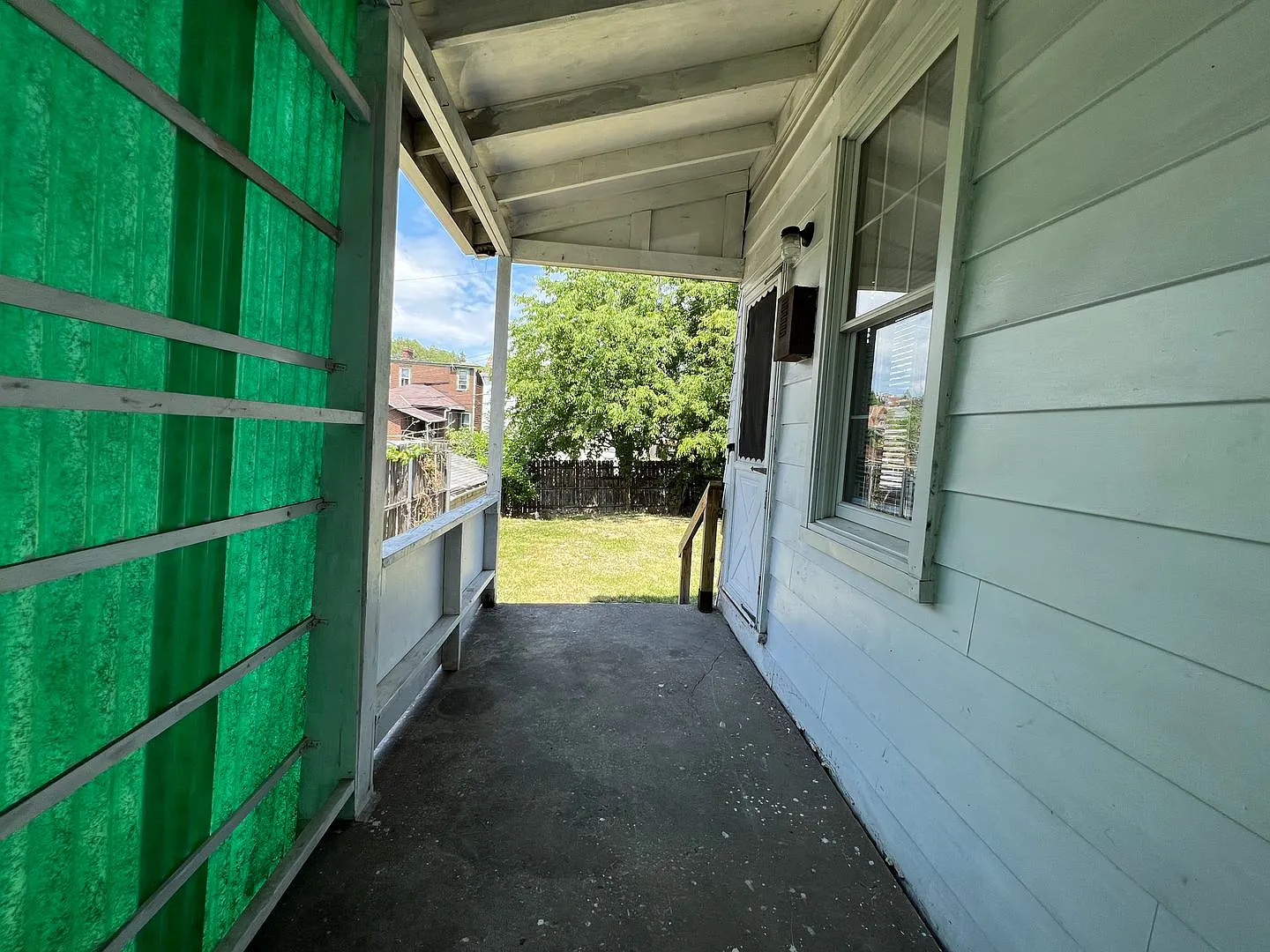 Updated 2BR Townhouse now available! — Photo 2
