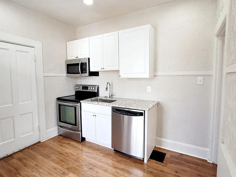 724 N Nevada Ave #5 — Photo 4