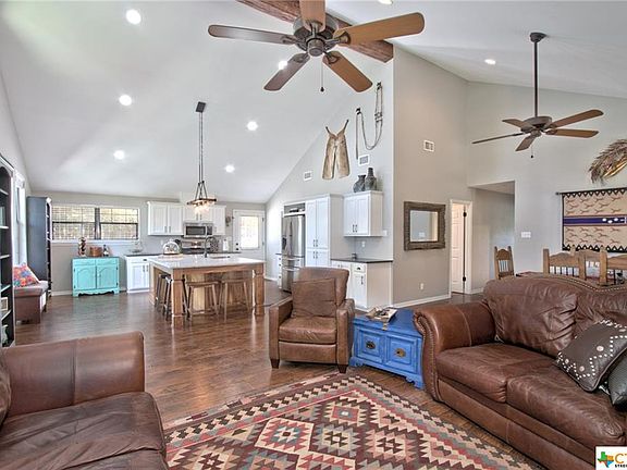 5th image of 623 Ferryboat Ln
