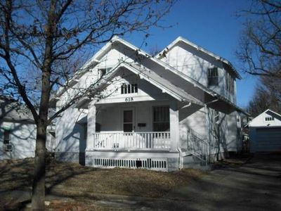 618 E 16th Ave, Winfield, KS, 67156