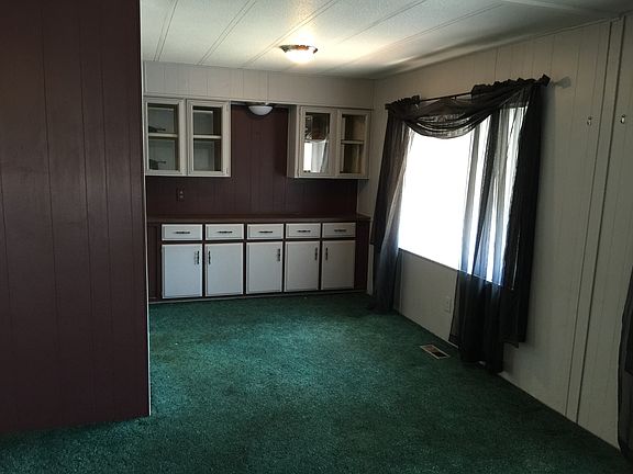 2nd image of 2700 E Valley Pkwy Space 61
