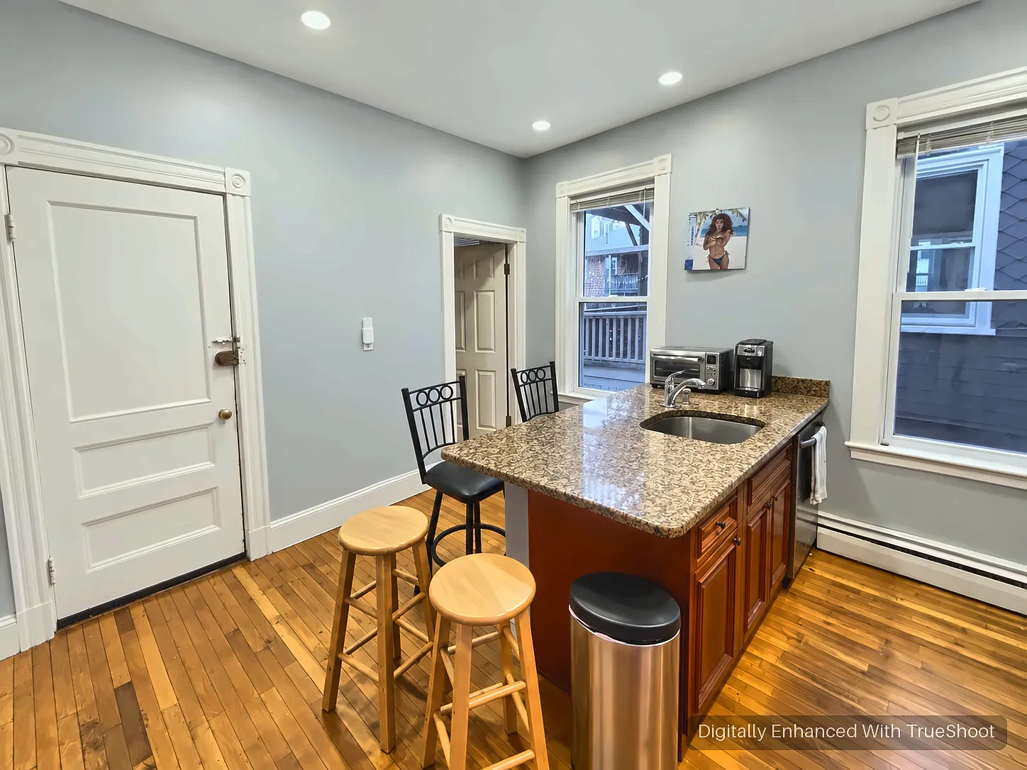 Cherokee St, Roxbury — Photo 2