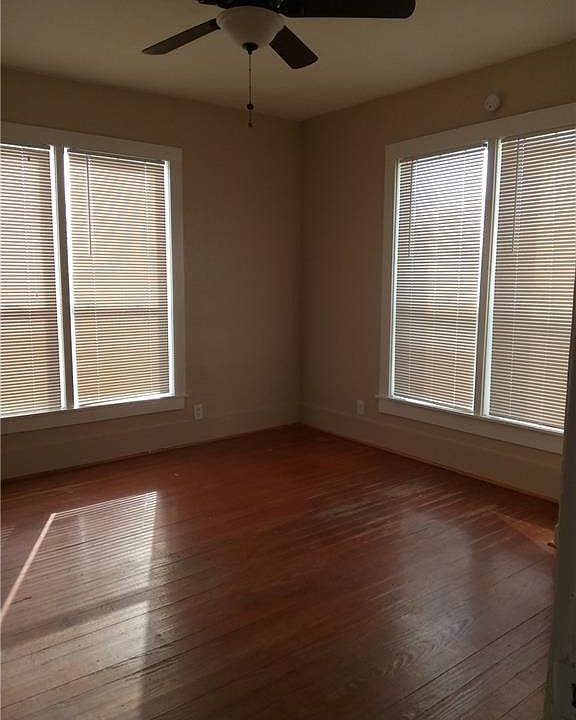 2nd image of 617 Pierce St