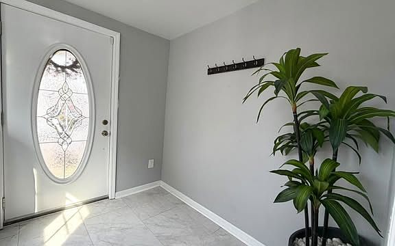 4th image of 49 Orange Ave