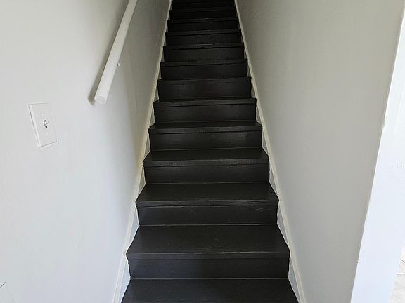 2nd image of 1830 3rd Ave APT 2