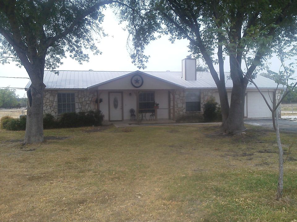 1st image of 9695 Victoria Ln