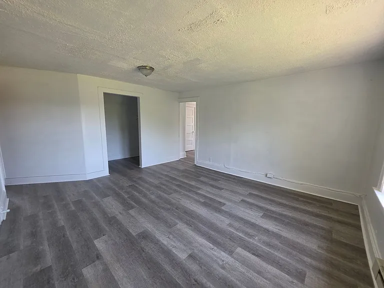 11419 Durant Ave — Photo 6