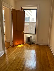 Rented by Georgine Podhorsky, LREB