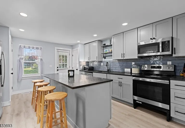 22 Decatur St #22 — Photo 5