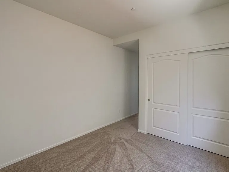 5102 Sevilla St — Photo 56