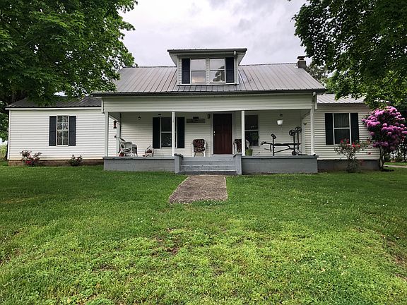 4th image of 130 Branch Rd