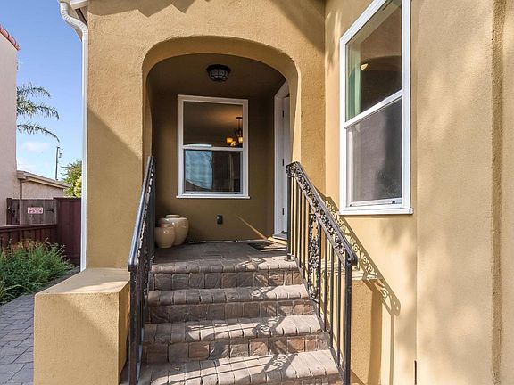 5th image of 1724 Palm Ave