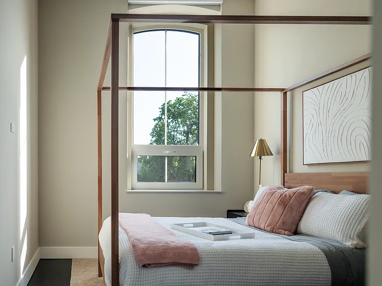 The Roe at Manayunk Apartments and Townhomes — Photo 101