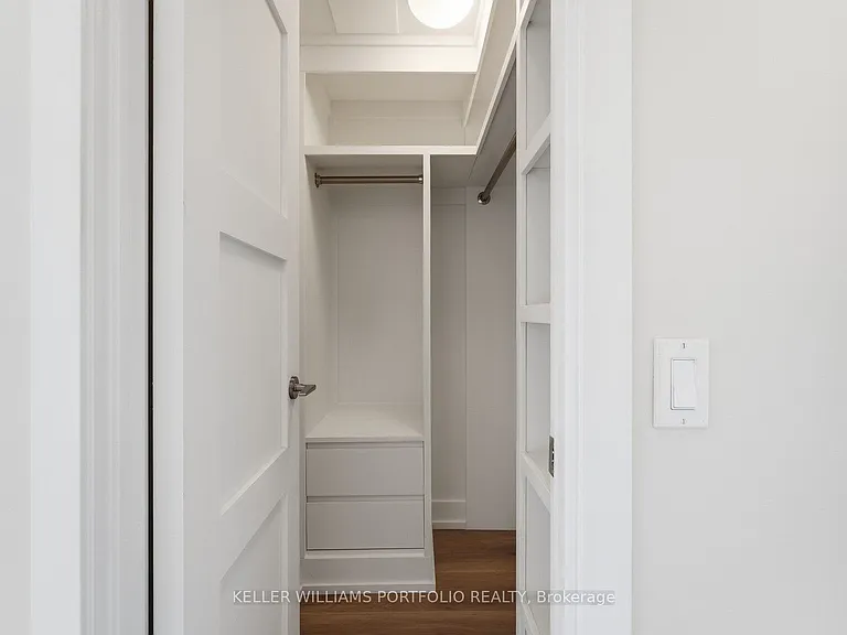 10 Park Lawn Rd #524 — Photo 14