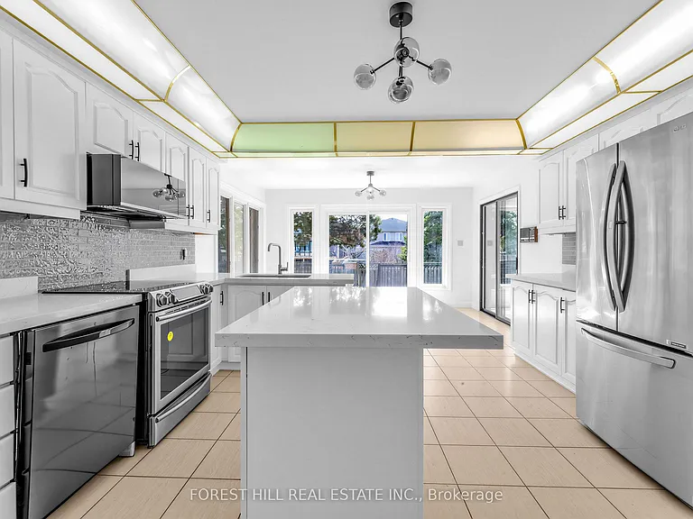 477 Cummer Ave — Photo 12