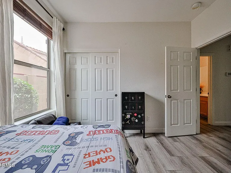 3950 N Edith Way — Photo 22