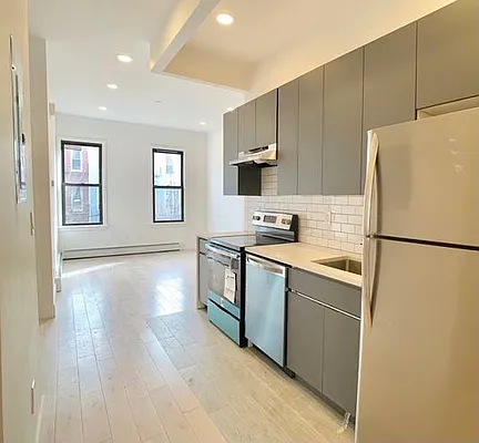 Rented by Oxford Property Group | media 19