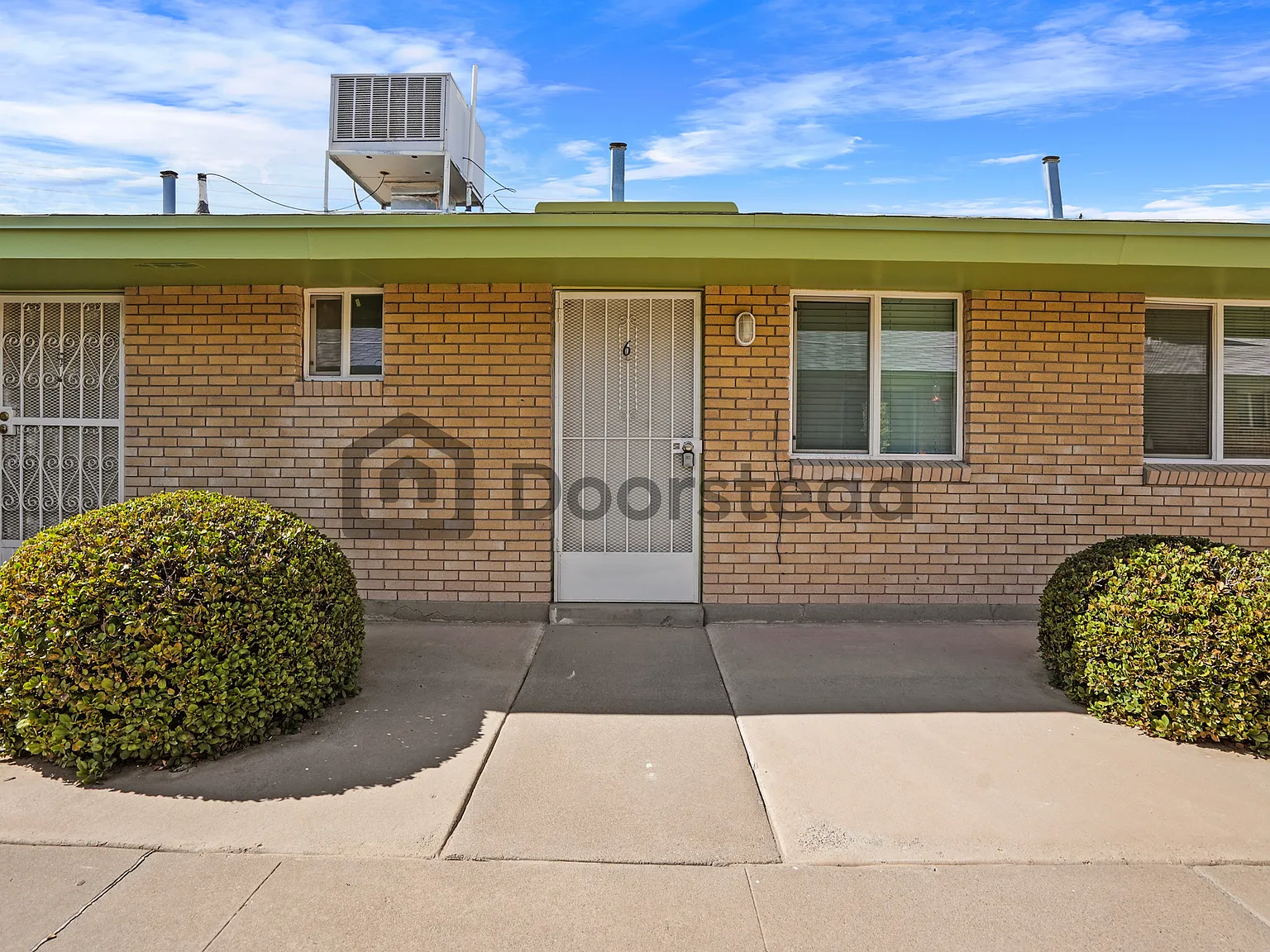 1 bed, 1.0 bath, 456 sqft, $875 — Photo 2