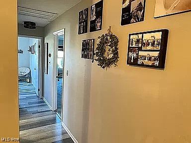 5th image of 7598 Huntington Dr