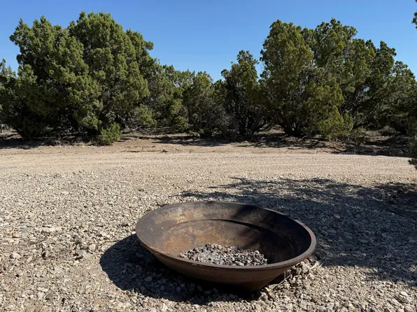 8896 W Maple Crest Ln S, Eureka, UT 84628