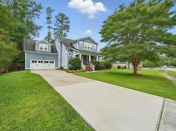 1853 Rockwood Dr, Chesapeake, VA 23323