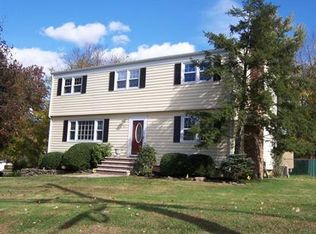 63 Mountain Ave, Mendham, NJ 07945