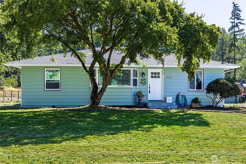 4th image of 30209 144th Avenue E