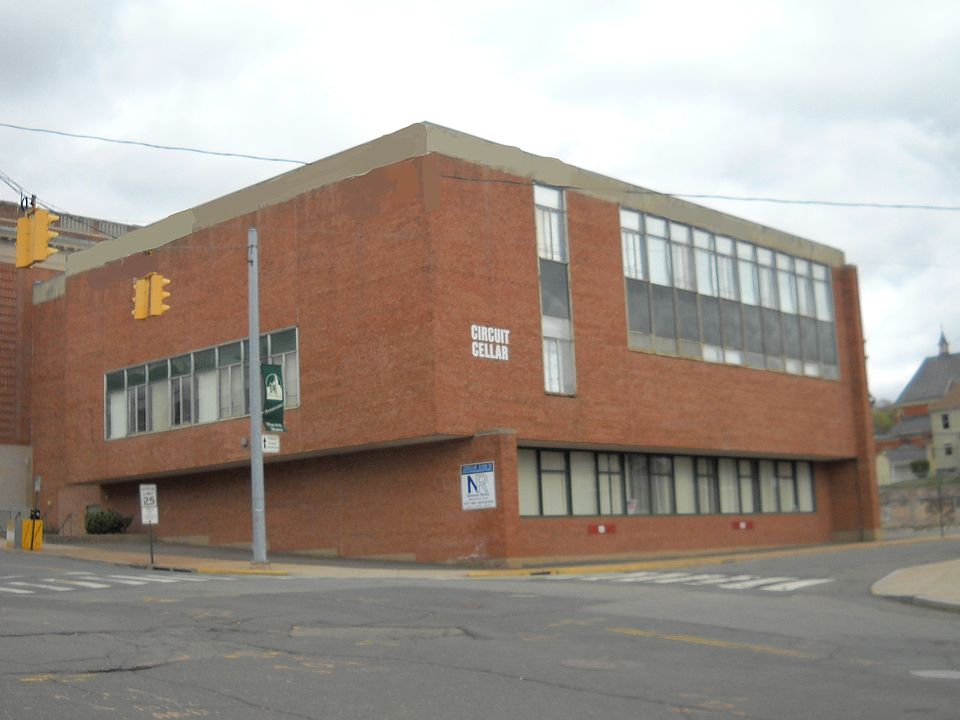 1st image of 4 Park St
