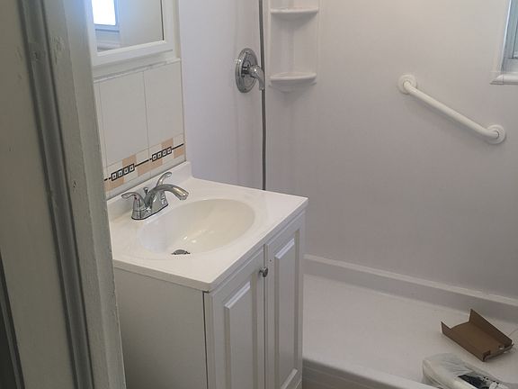 3rd image of 8226 243rd St