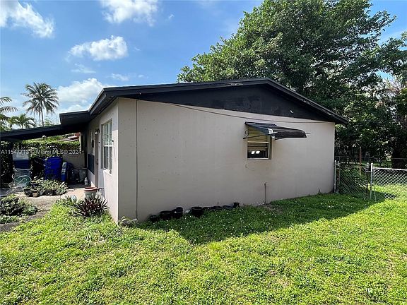 3rd image of 6011 NW 42nd Ter