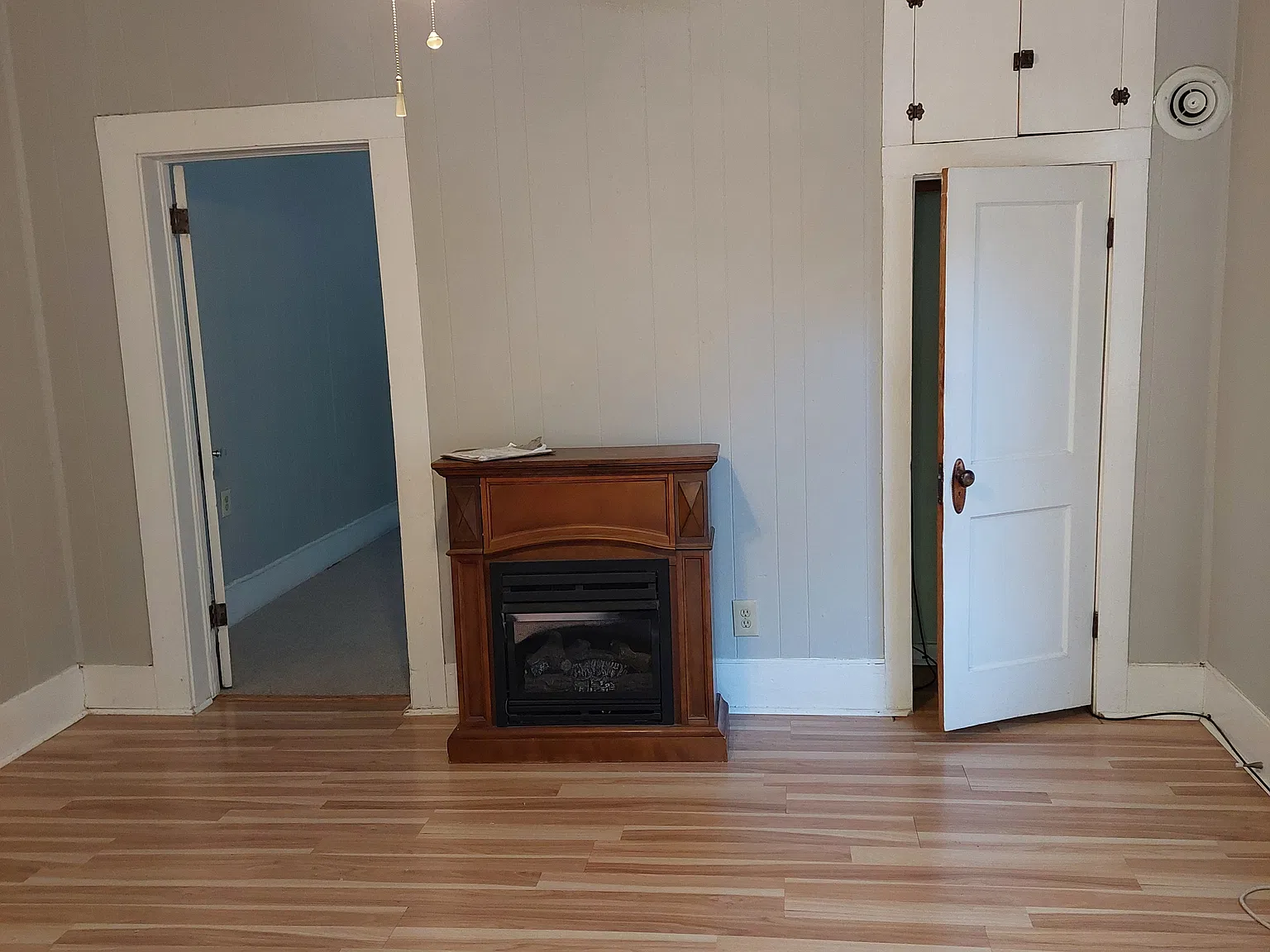 1 bed, 500 sqft, $1,045 — Photo 3