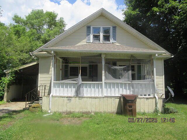 1st image of 84 Somerset Ave