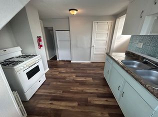 239 Park St W, South Saint Paul, MN 55075