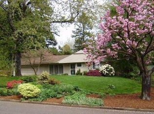 4838 SW 35th Pl, Portland, OR 97221