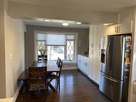 3rd image of 4019 Kolze Ave