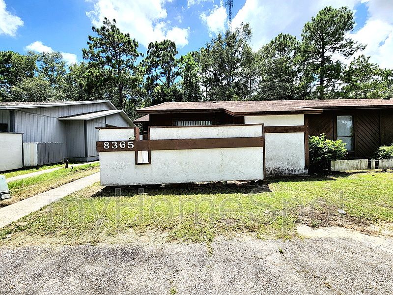 1st image of 8365 Country Walk Dr APT A