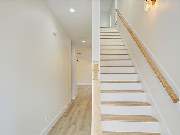 5th image of 1316 E 9th Ave
