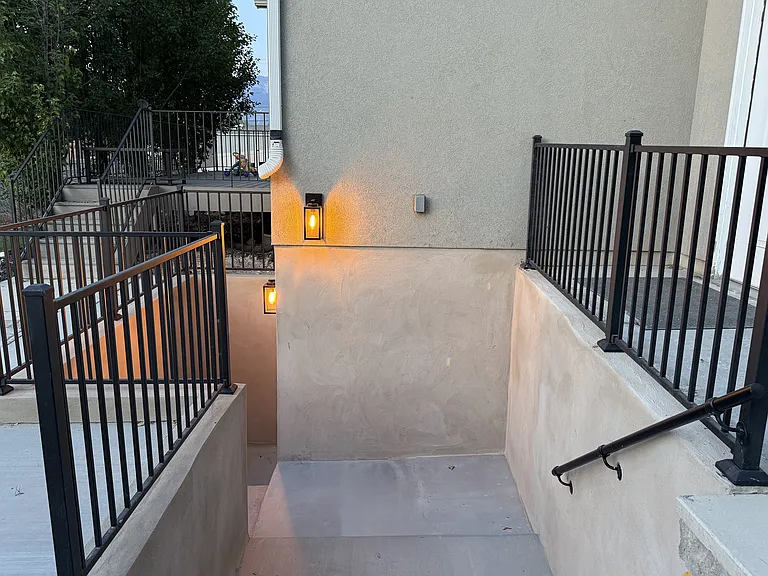 1328 W Marwood Park Ln — Photo 14