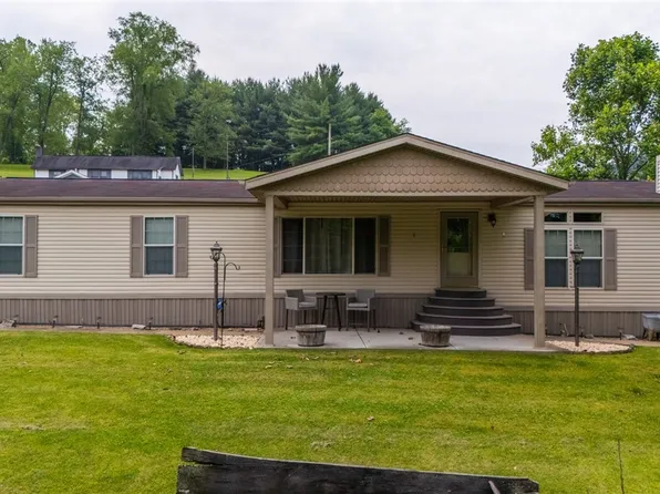 68133 Blaine Chermont Rd, Bridgeport, OH 43912