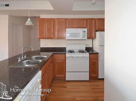 2nd image of 4705 N Troy St #Two