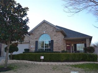 1902 Covington Ln, Corinth, TX 76210