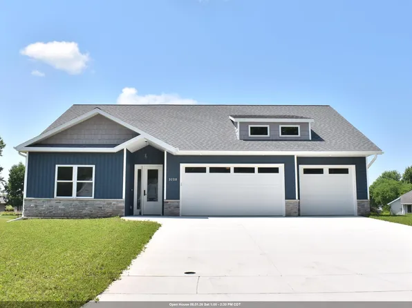3208 Eclipse Dr, Green Bay, WI 54311