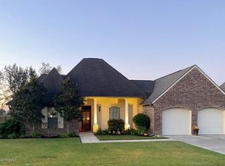 205 Ridge Run Ln, Carencro, LA 70520